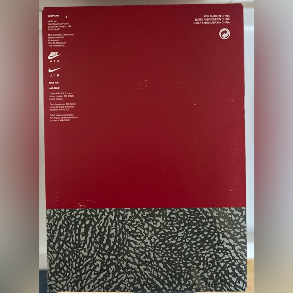 2022 Air Jordan 3 Retro 'Cardinal Red' Size 8 - Picture 8 of 9